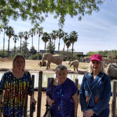 Cascades of Tucson visiting the Zoo